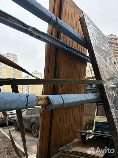 Дверь входная металлическая правая бу