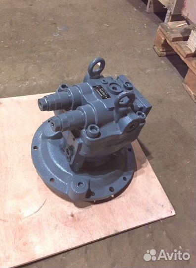 EX 200-5 Гидромотор поворота Hitachi Zx 240-3