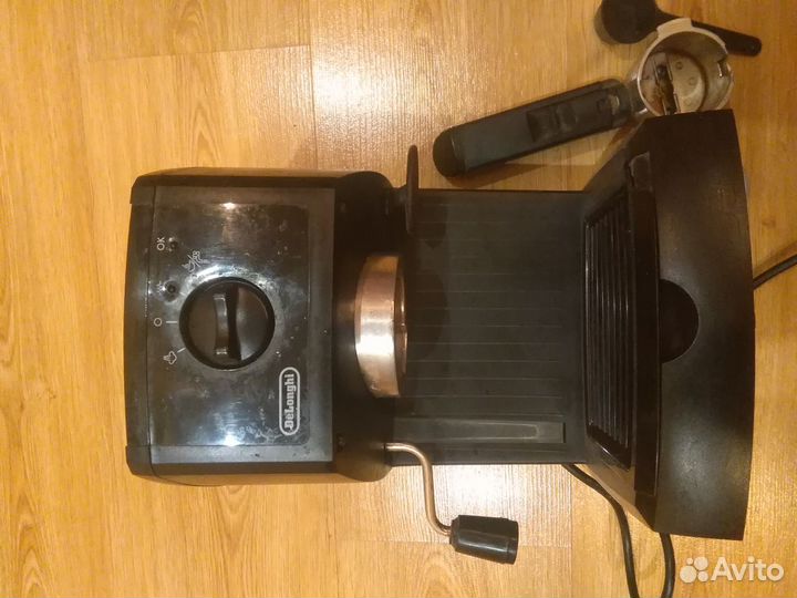 Кофемашина delonghi