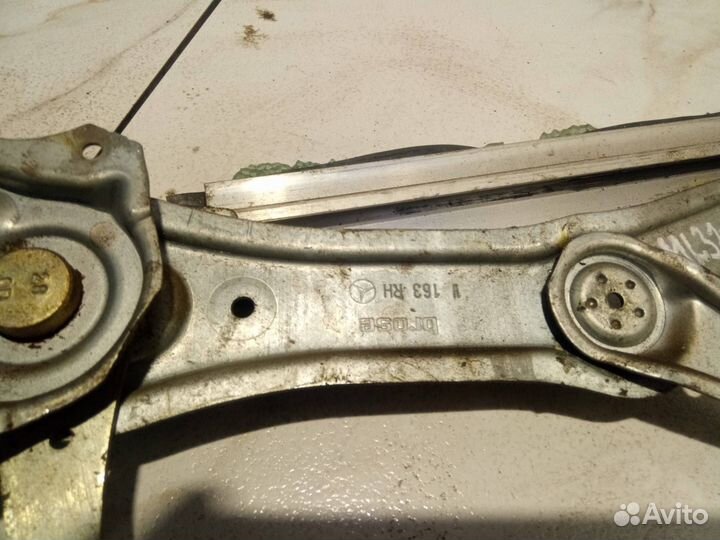 Стеклоподъемник электрический передний правый