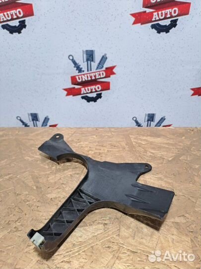 Кожух рулевого агрегата левый Bmw 3 Series G20