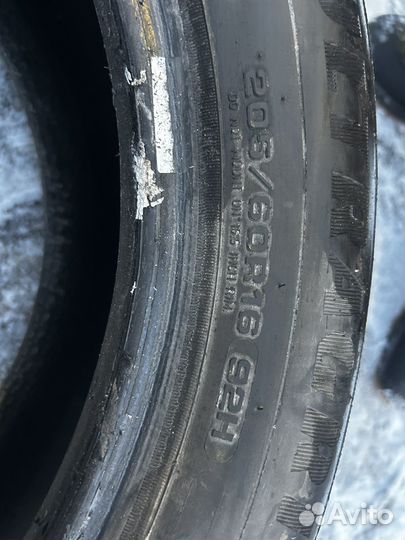 Goodyear UltraGrip 205/60 R16