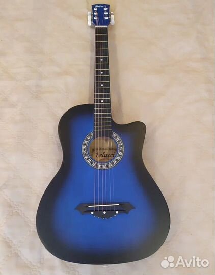 Акустическая гитара