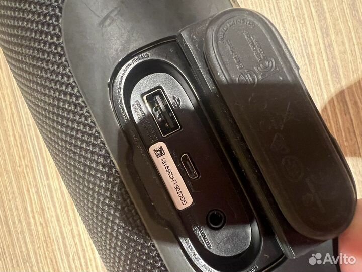 Блютуз колонка jbl