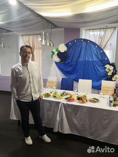 Ведущий и диджей