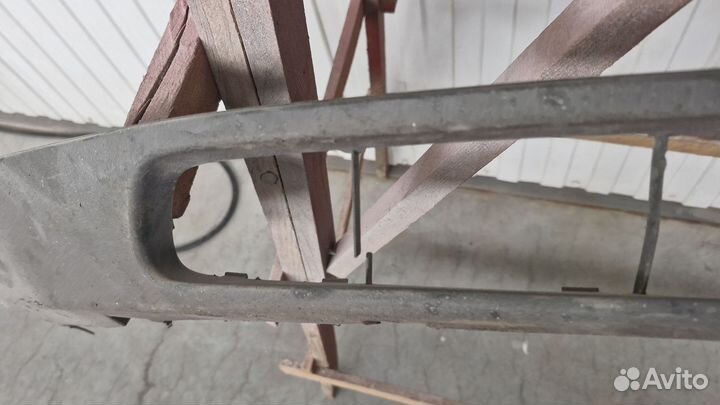 Накладка переднего бампера ford focus 2