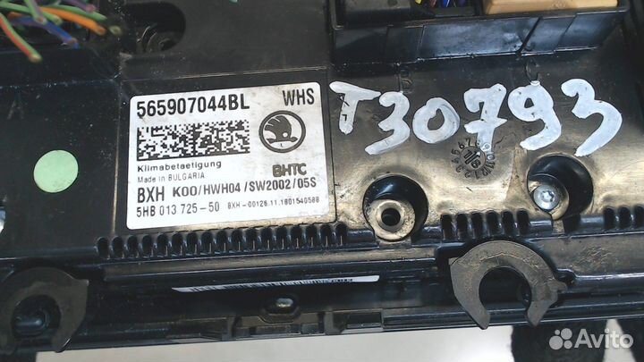 Переключатель отопителя Skoda Karoq 2017, 2019