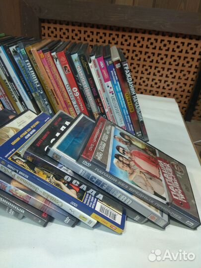 50 дисков с фильмами и мультфильмами набор