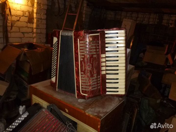 Баян или Аккордеон (Гармонь )