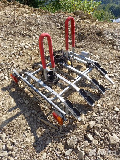 Продам велокрепление на фаркоп для 4 велосипедов