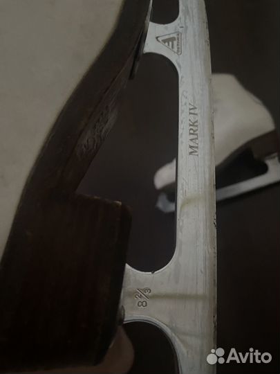 Фигурные коньки wifa