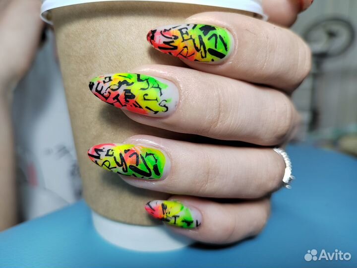 Маникюр гель лак