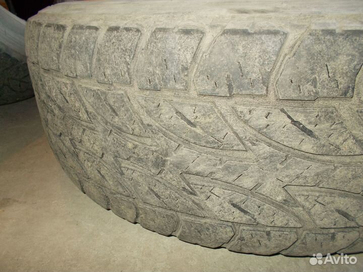 Bridgestone Dueler A/T D694 265/65 R17 112T