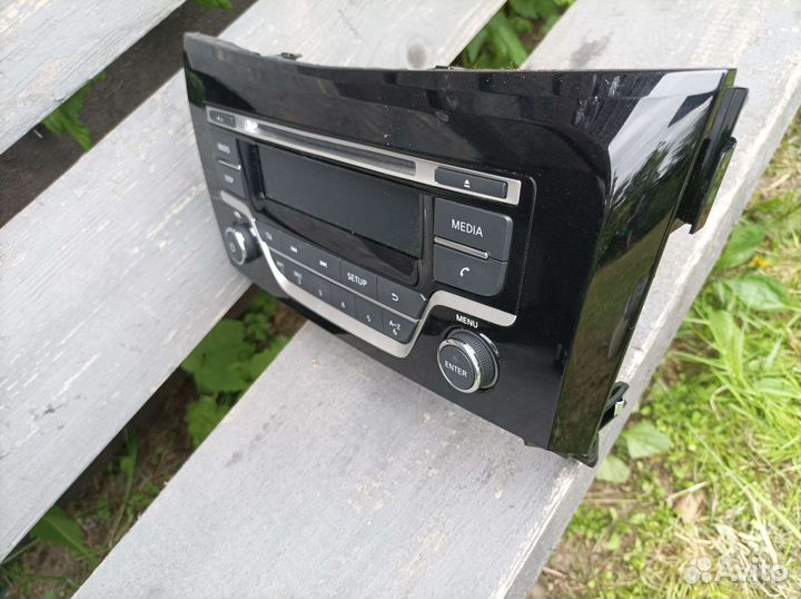 Штатное головное устройство nissan qashqai j11