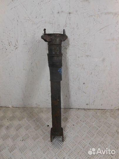 Амортизаторы задние Мерседес мл 164