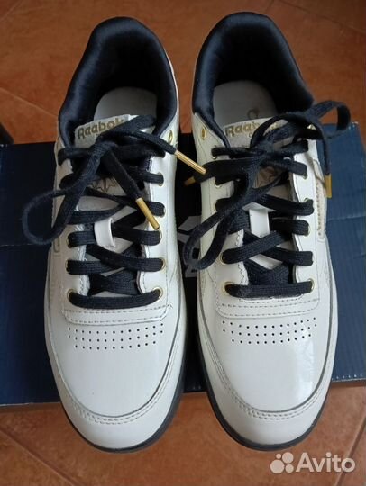 Кроссовки женские 38 размер