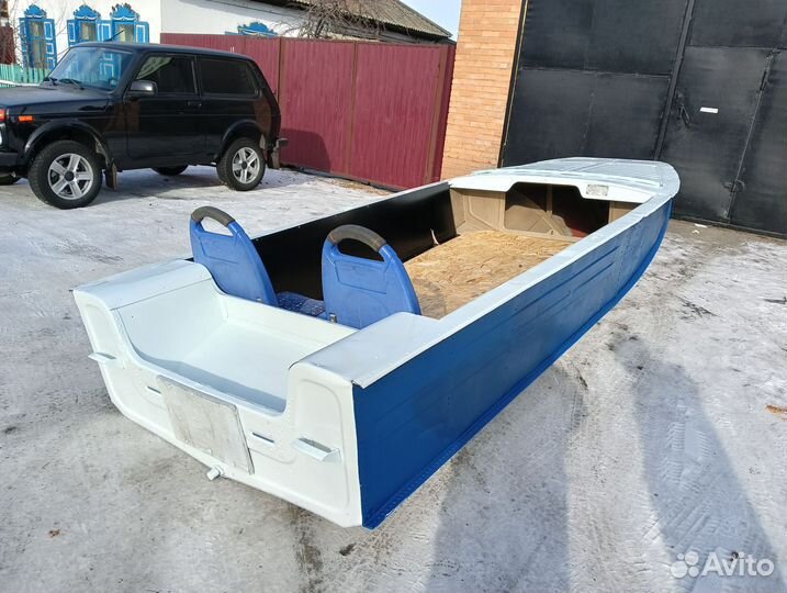 Воронеж с мотором Вихрь 30