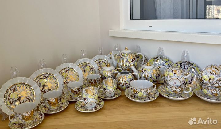 Сервизы лфз чайный и кофейный 