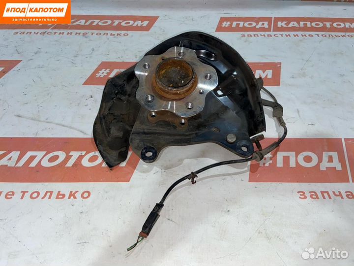 Кулак задний левый Nissan Qashqai 2 2015