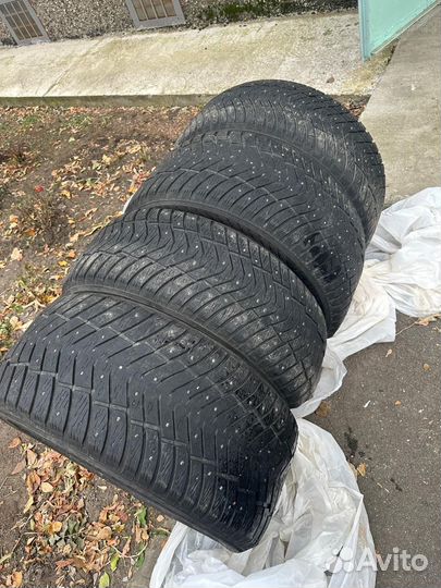 Yokohama Ice Guard IG65 275/45 R21 и 315/40 R21
