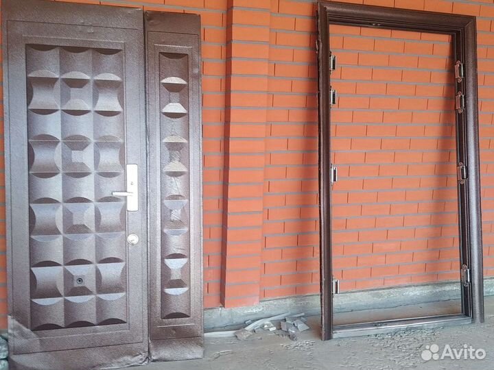 Дверь входная металлическая