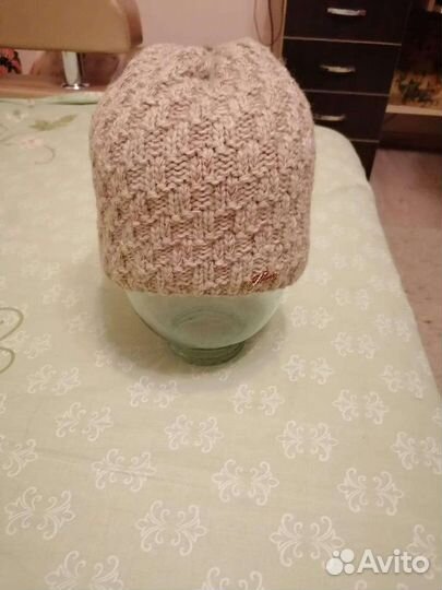Шапка женская теплая
