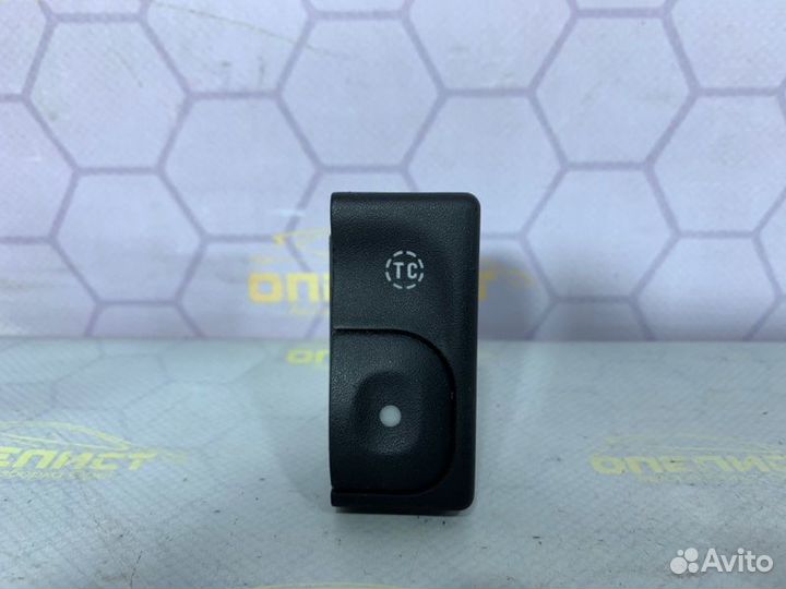 Кнопка антипробуксовки Opel Omega B 1996