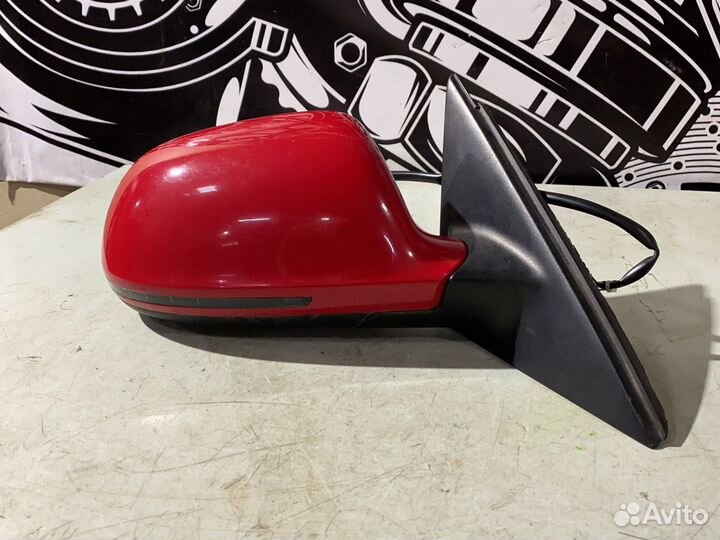 Audi A4 B8 Зеркало боковое правое