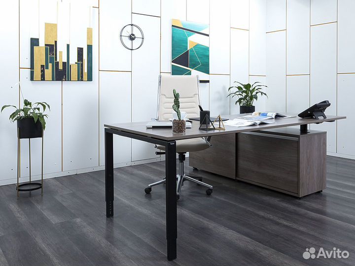 Стол руководителя Bene Австрия