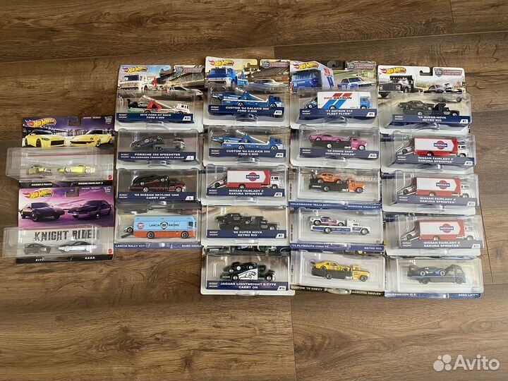 Hot Wheels Team Transport модели