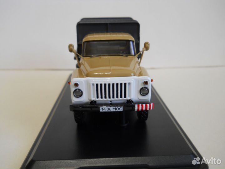 Модель автомобиля-мусоровоза 53М(53) 1:43