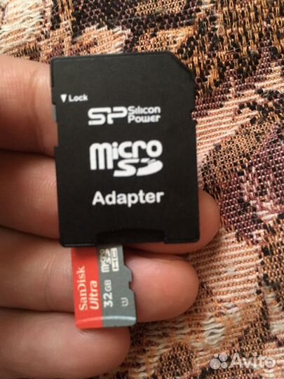 Зеркальный фотоаппарат canon 550d