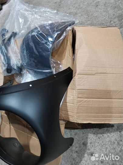 Ветровое стекло на мотоцикл универсальное