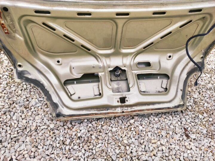 Крышка багажника Daewoo Nexia N150