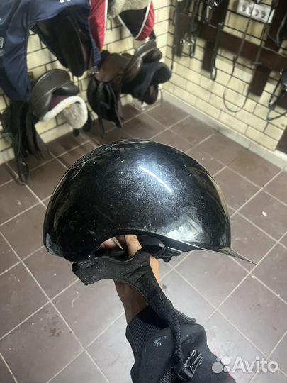 Шлем конный