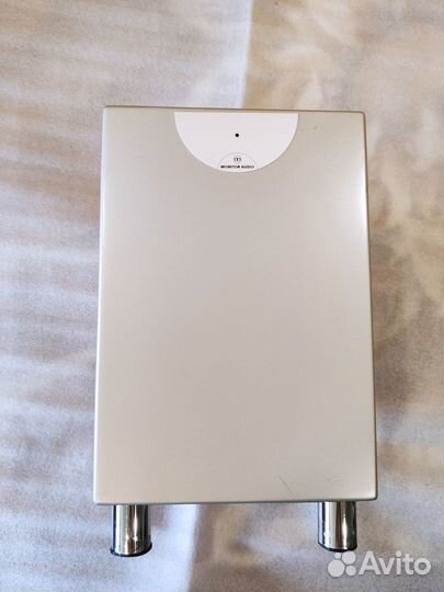 Monitor Audio Radius R360HD сабвуфер активный