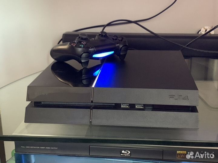 Sony PlayStation 4 FAT 500 GB + игра