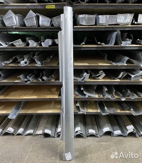 Порог правый Volkswagen Jetta V (Klokkerholm)