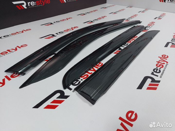 Ветровики Toyota Hilux с15г Kanglong D2311