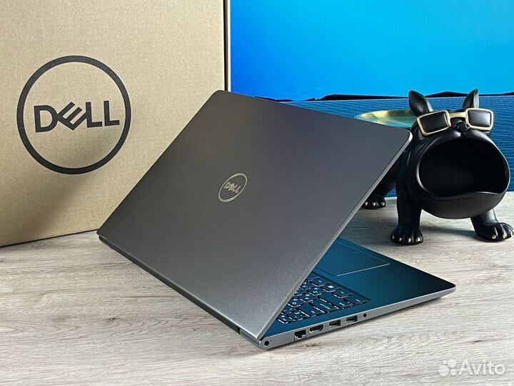 15,6 Dell Vostro 5568 i5-7200U FHD 8GB 256SSD