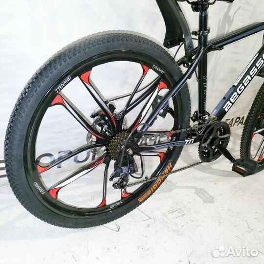 Дорожный велосипед взрослый 26 колеса Begasso 777