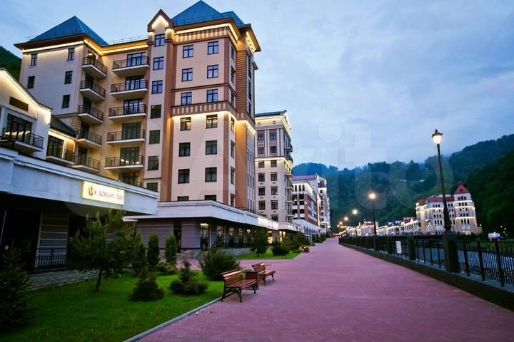 Гостиница, 600 м²