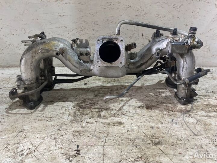 Коллектор впускной Subaru Impreza седан 1.8 1998