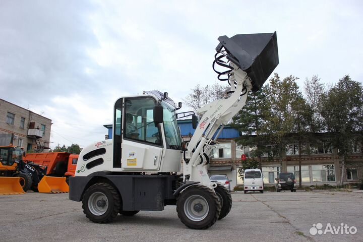 Фронтальный погрузчик Redstar E10, 2023