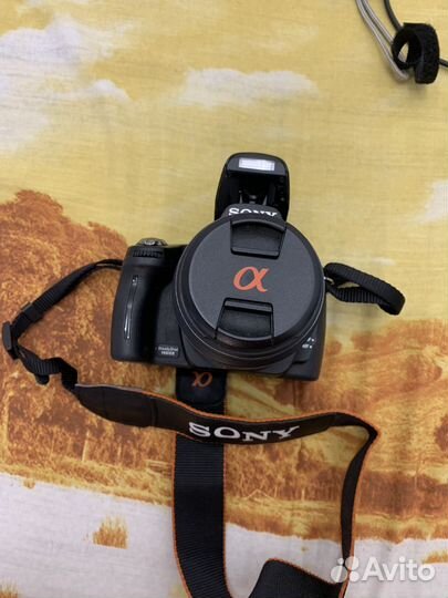 Зеркалка Sony alpha 390