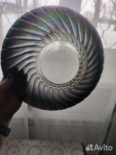 Ваза для фруктов из цветного стекла