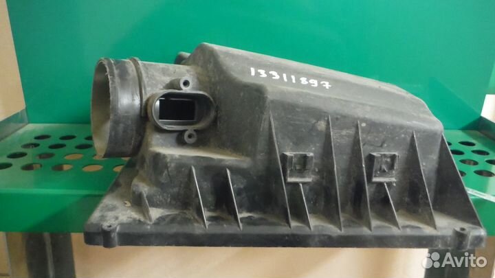 Корпус воздушного фильтра A16LET Opel Astra J