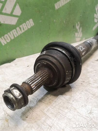 Полуось передняя правая Фольксваген Гольф 3 Венто