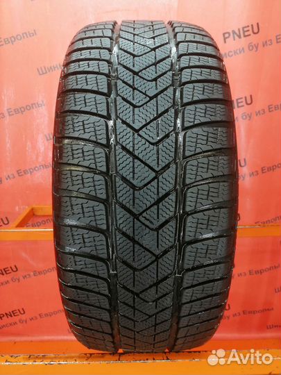 Pirelli Winter Sottozero 3 235/40 R19 96V