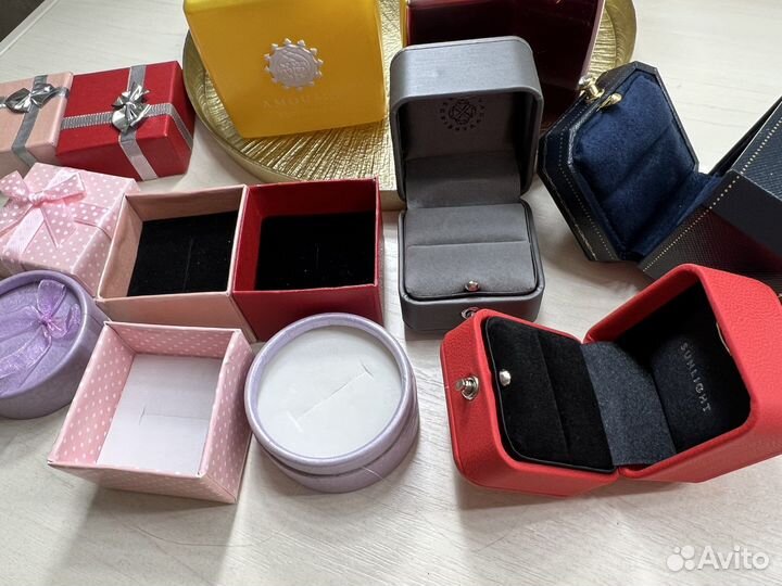 Коробка подарочная для украшений